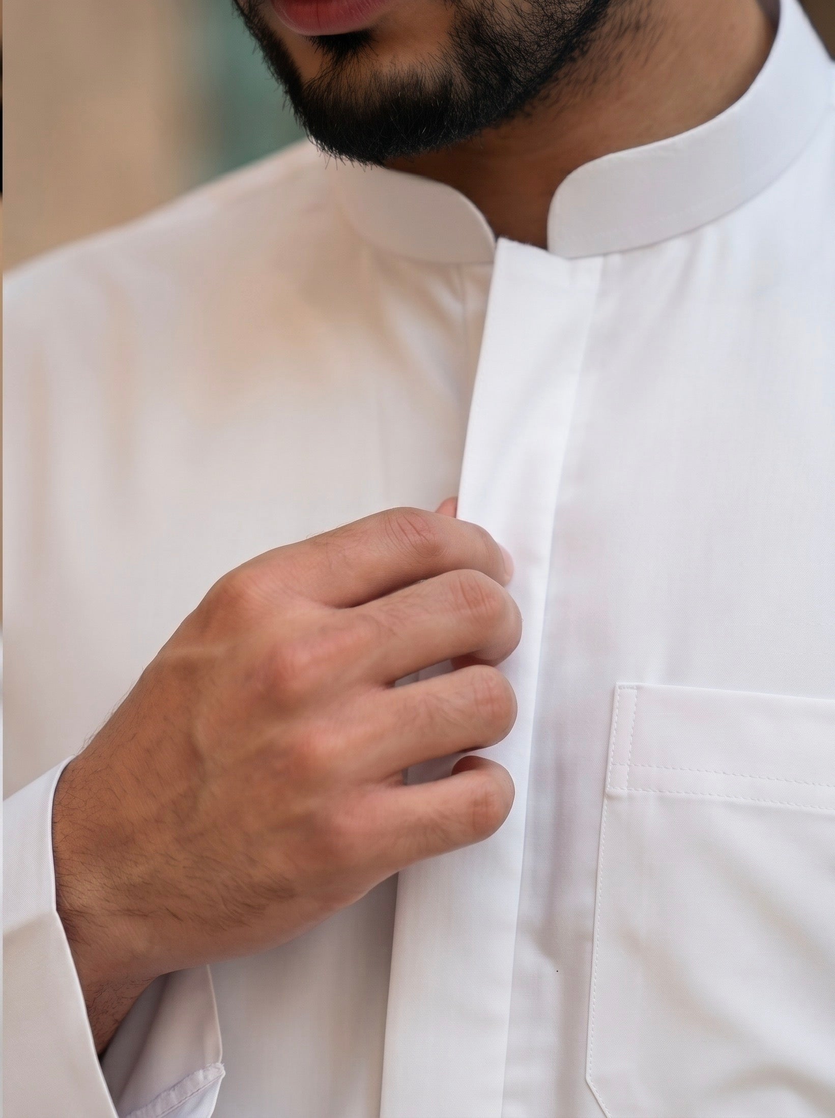 White Platinum Kuwaiti Collared Thobe
