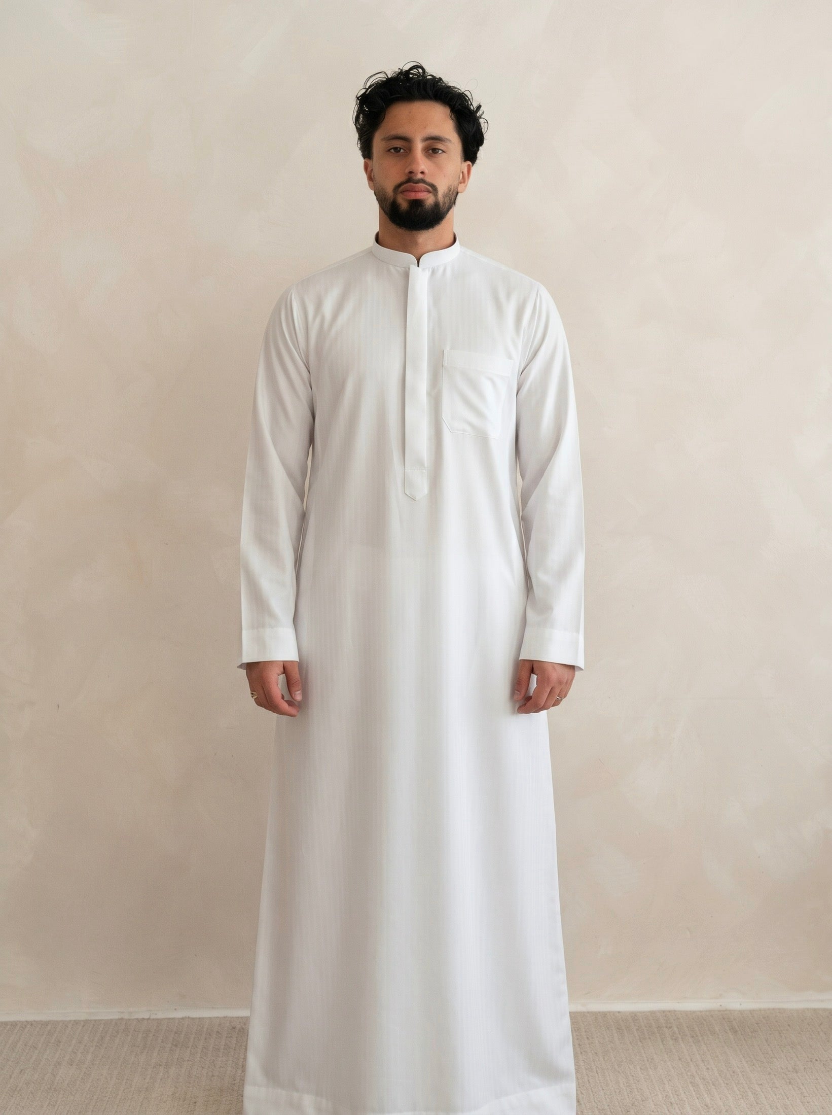 White Platinum Kuwaiti Collared Thobe