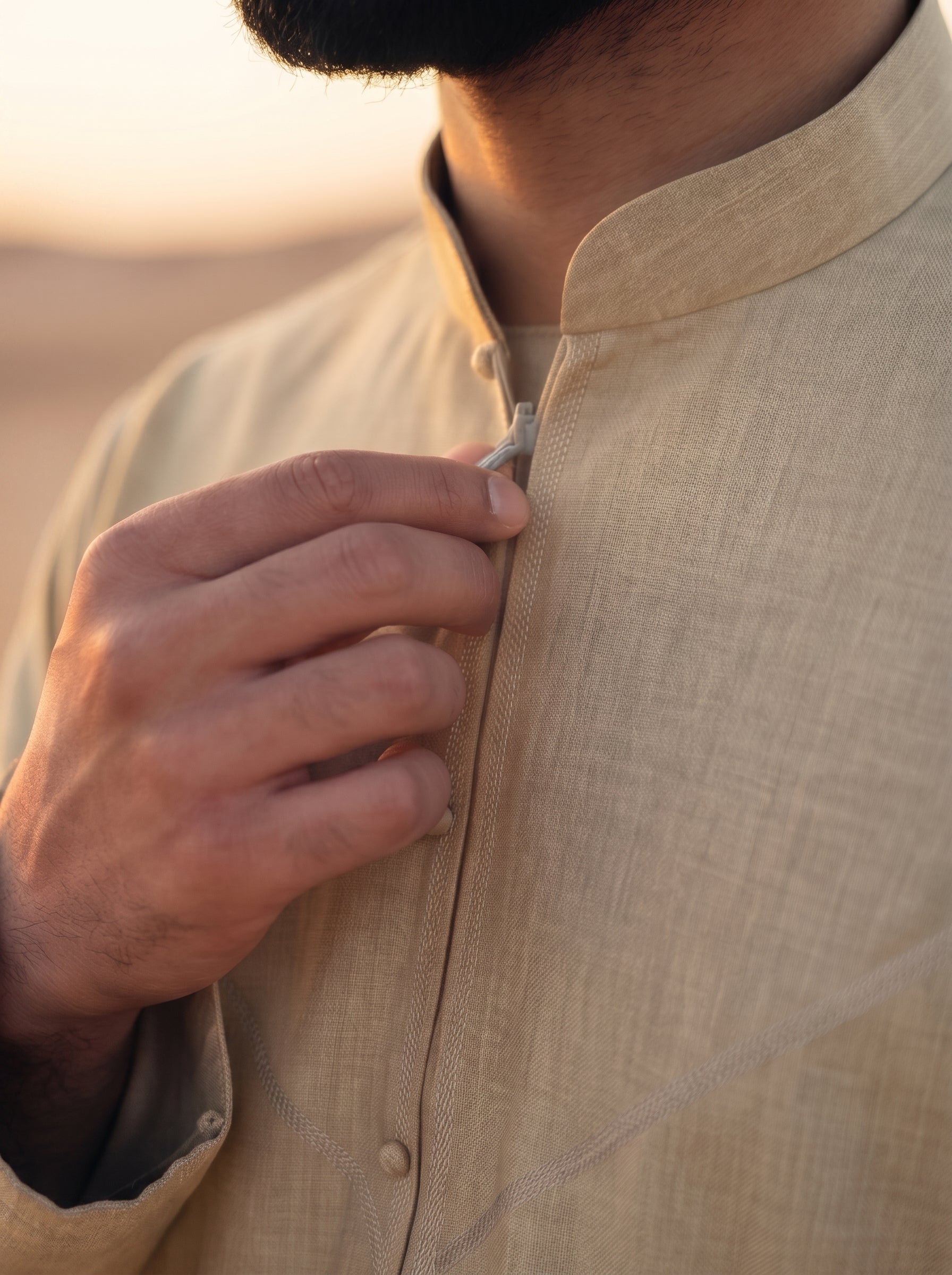 Ivory Platinum Bahraini Collared Thobe