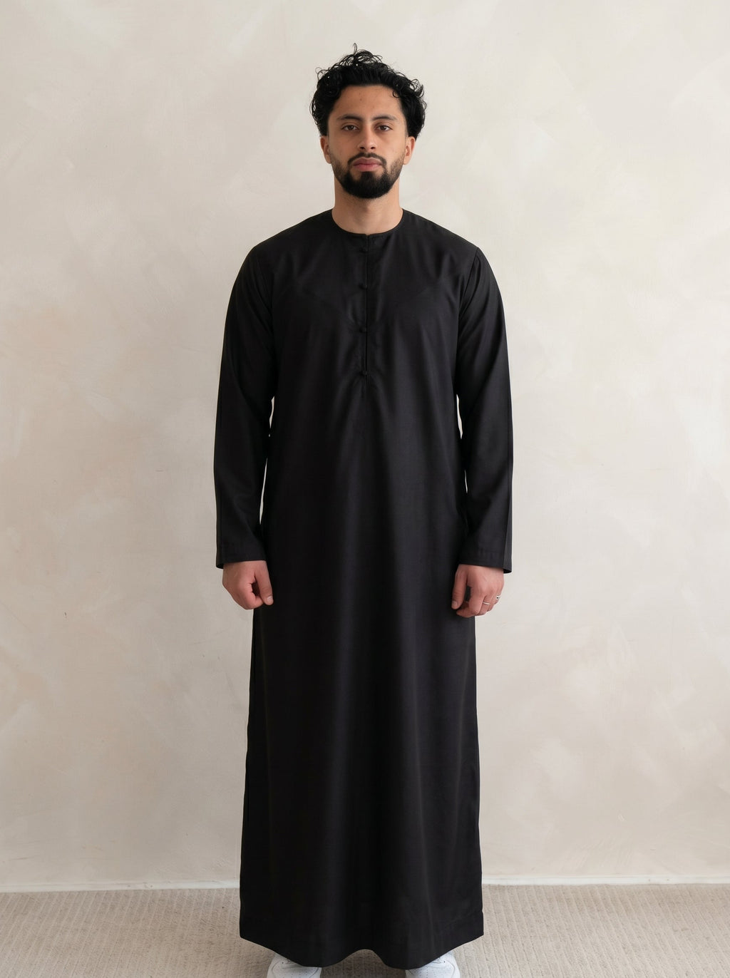 Black Platinum Emirati Thobe