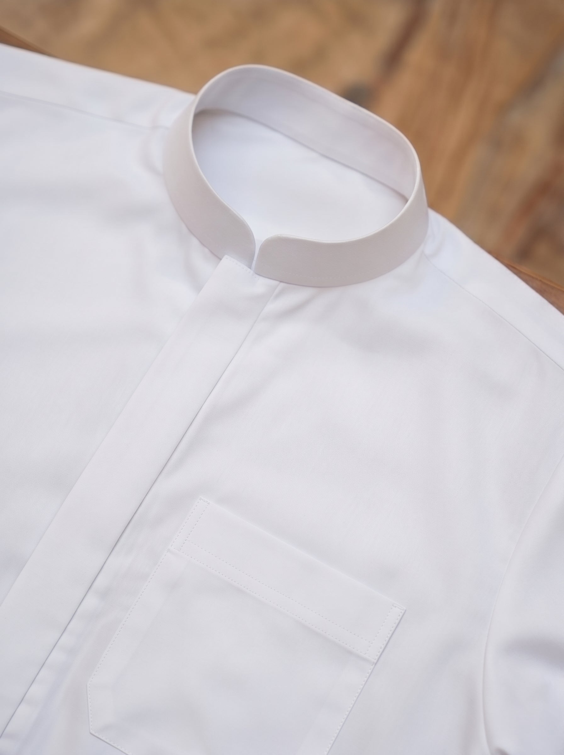 White Platinum Kuwaiti Collared Thobe