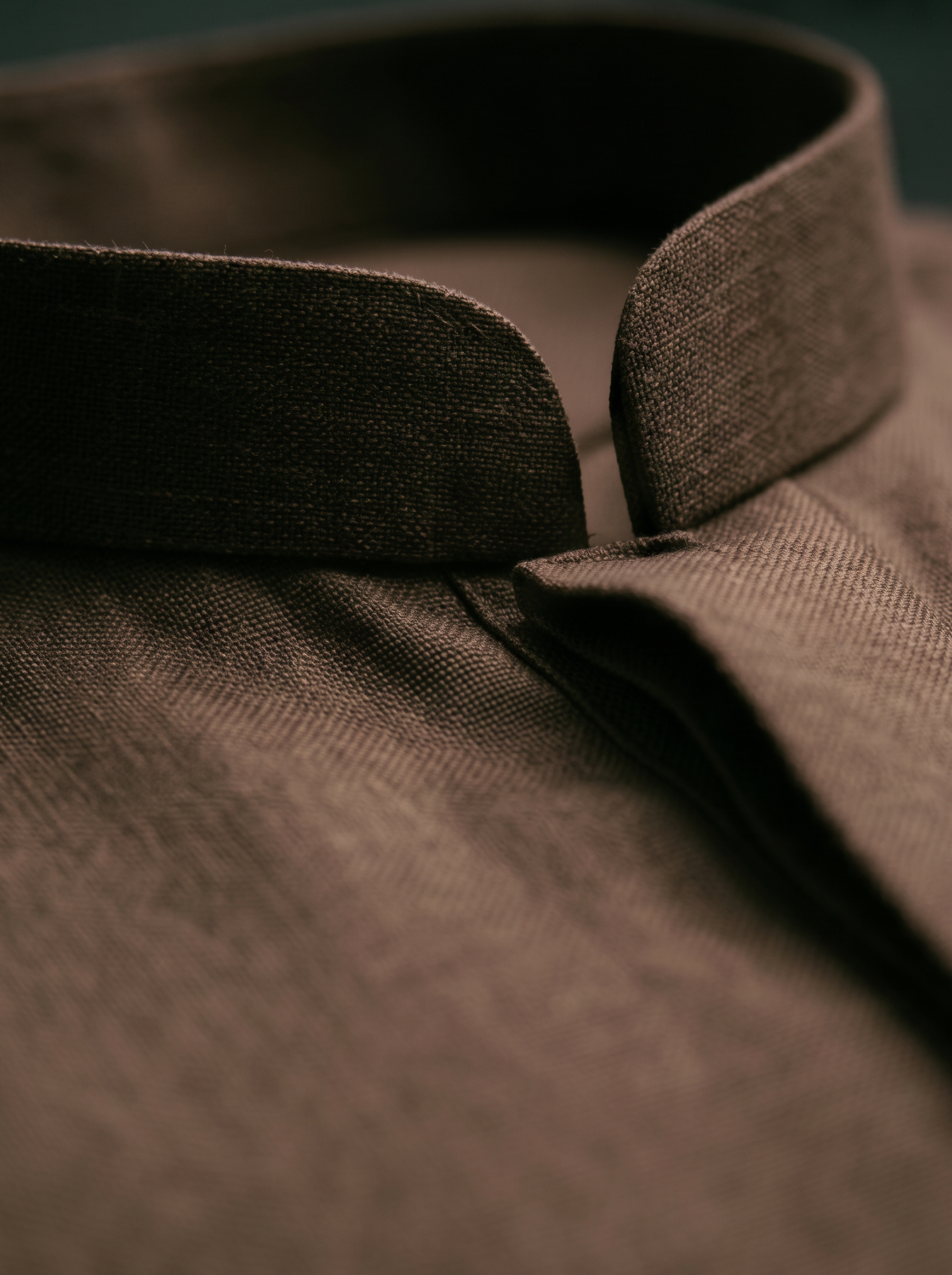 Brown Platinum Kuwaiti Collared Thobe