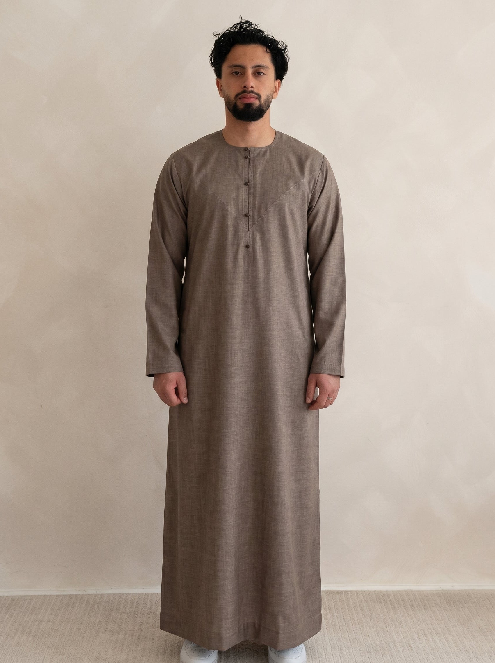 Light Brown Platinum Emirati Thobe