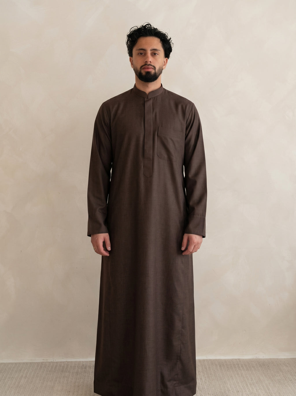 Brown Platinum Kuwaiti Collared Thobe