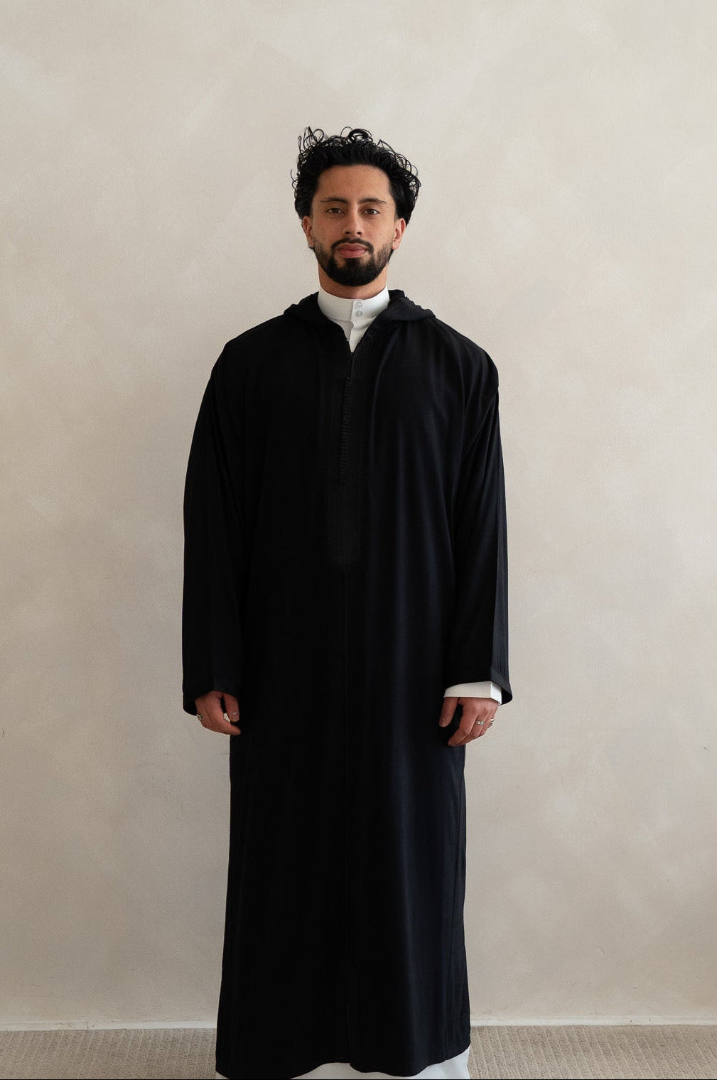 Black Moroccan Linen Essential Djellaba Thobe