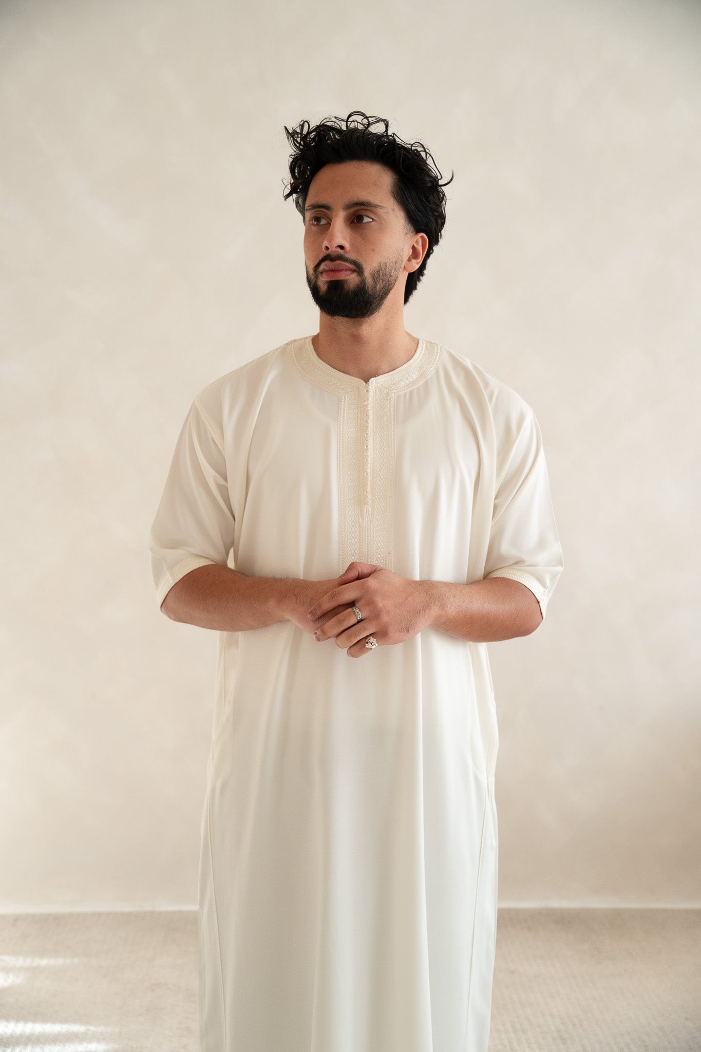 Off-White Half Sleeve Moroccan Gandoura Thobe
