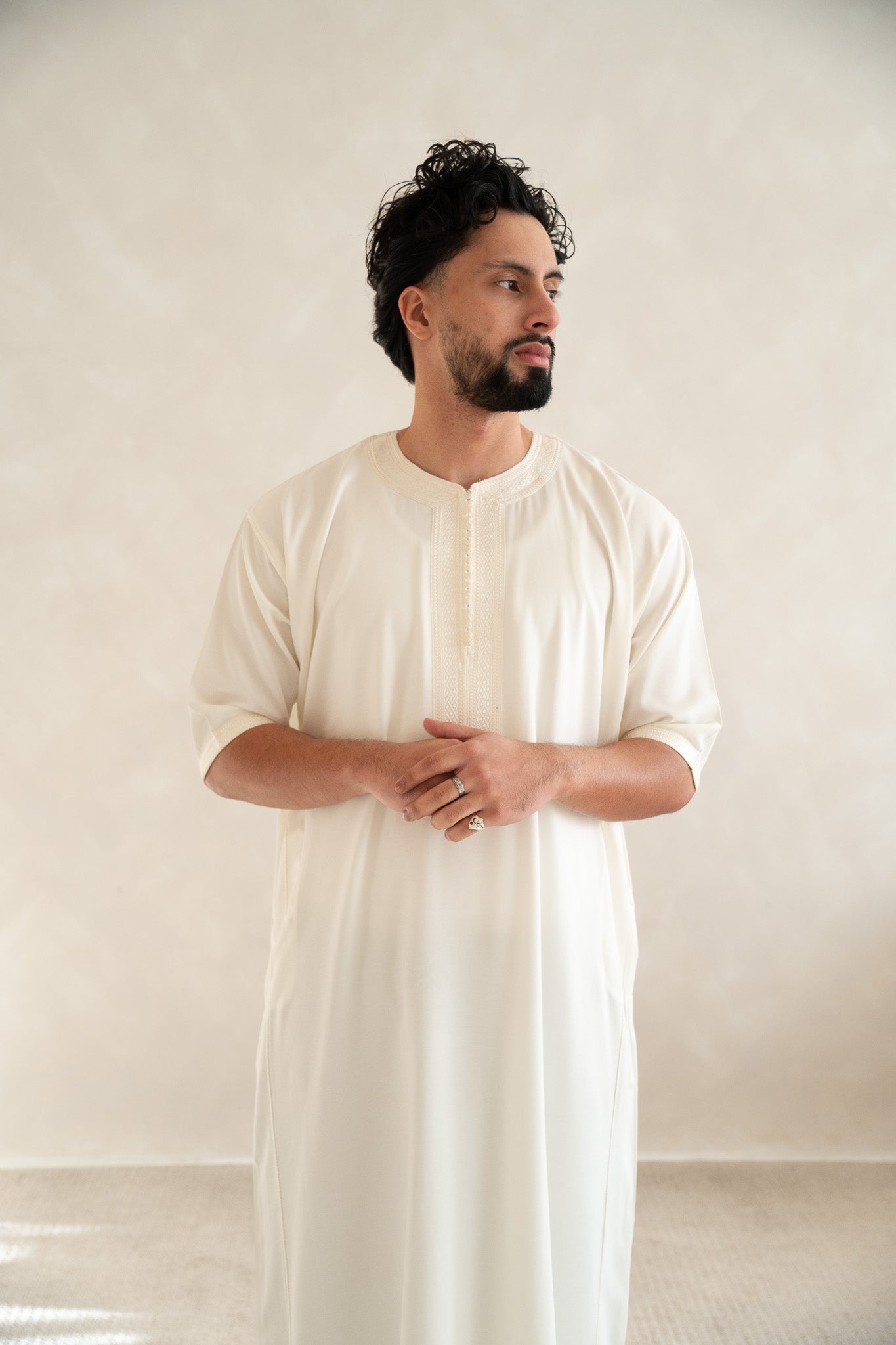 Off-White Half Sleeve Moroccan Gandoura Thobe