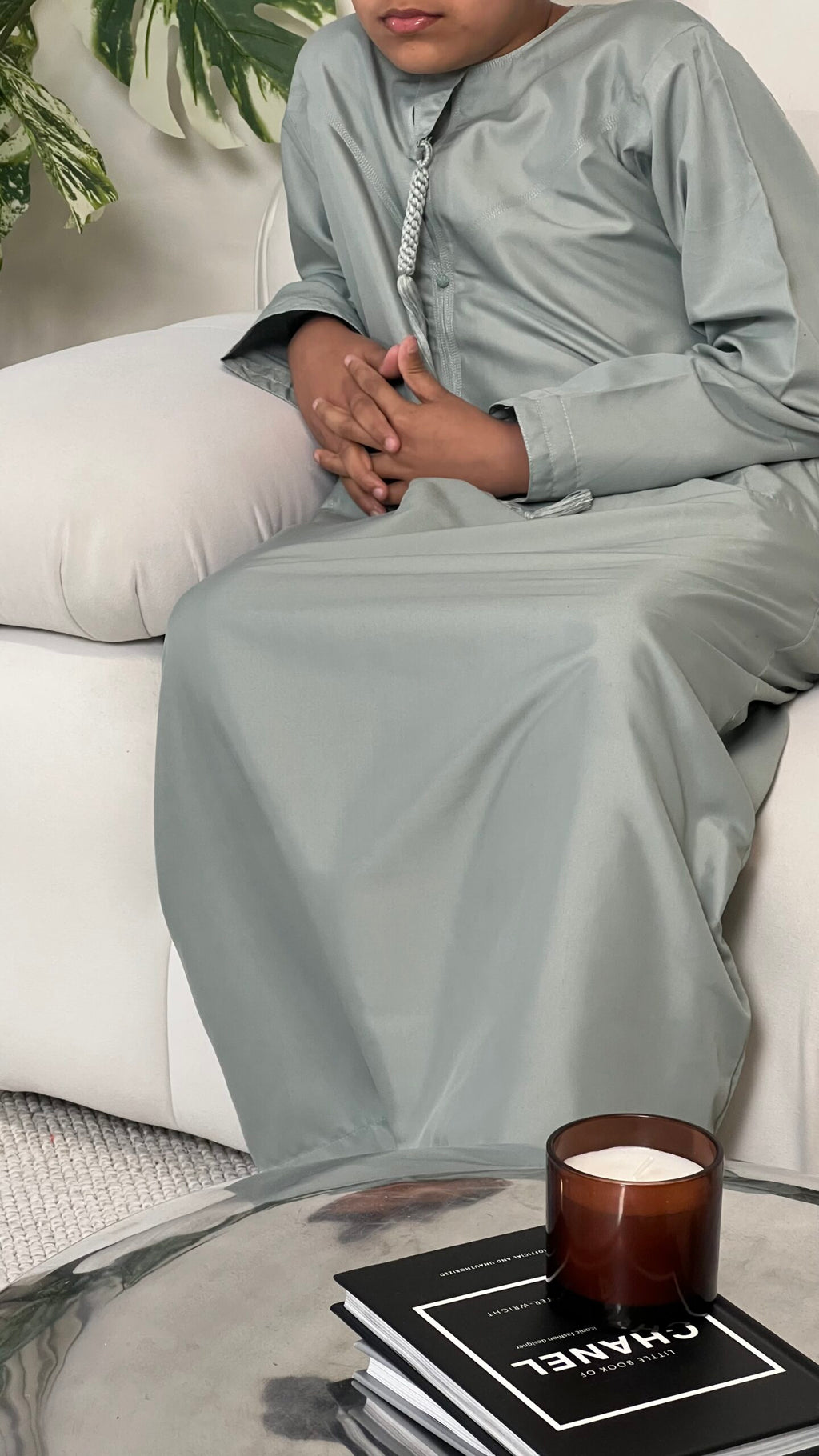 Mint Emirati Kids, Emirati Thobes