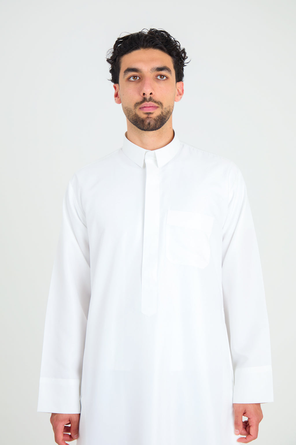 Collared Thobe White Qatari Thobe - Platinum Collared Thobe - Qatari Collared Thobe ...