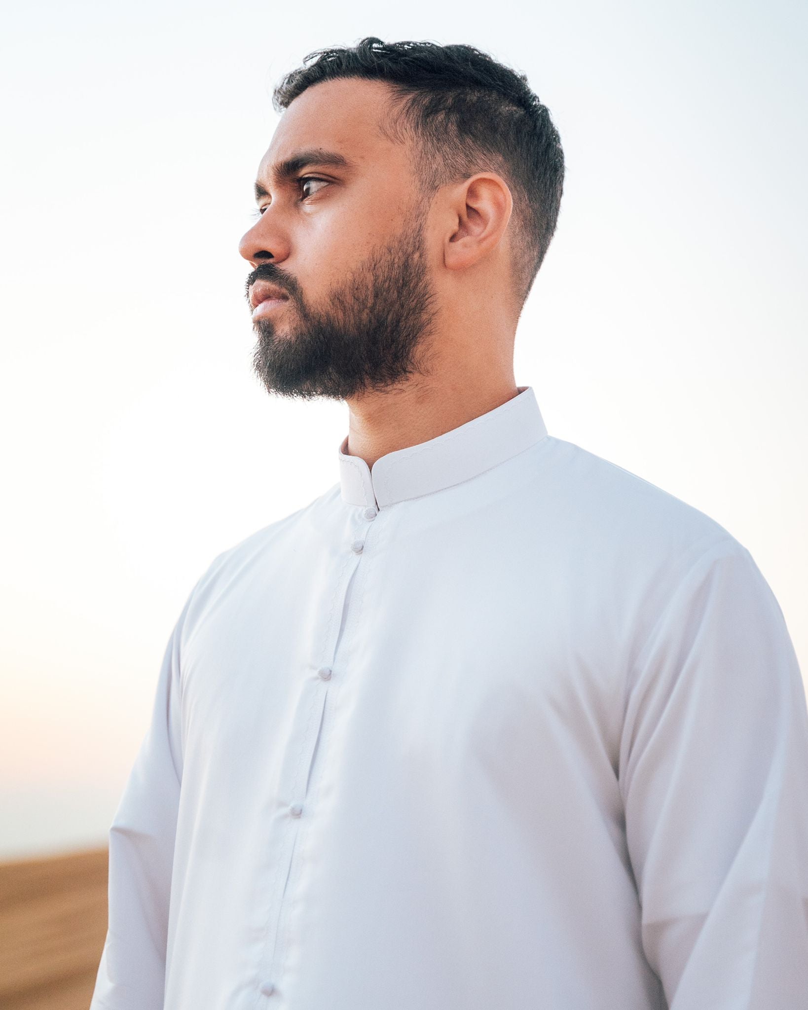 White Bahraini Thobe, Collared Thobes