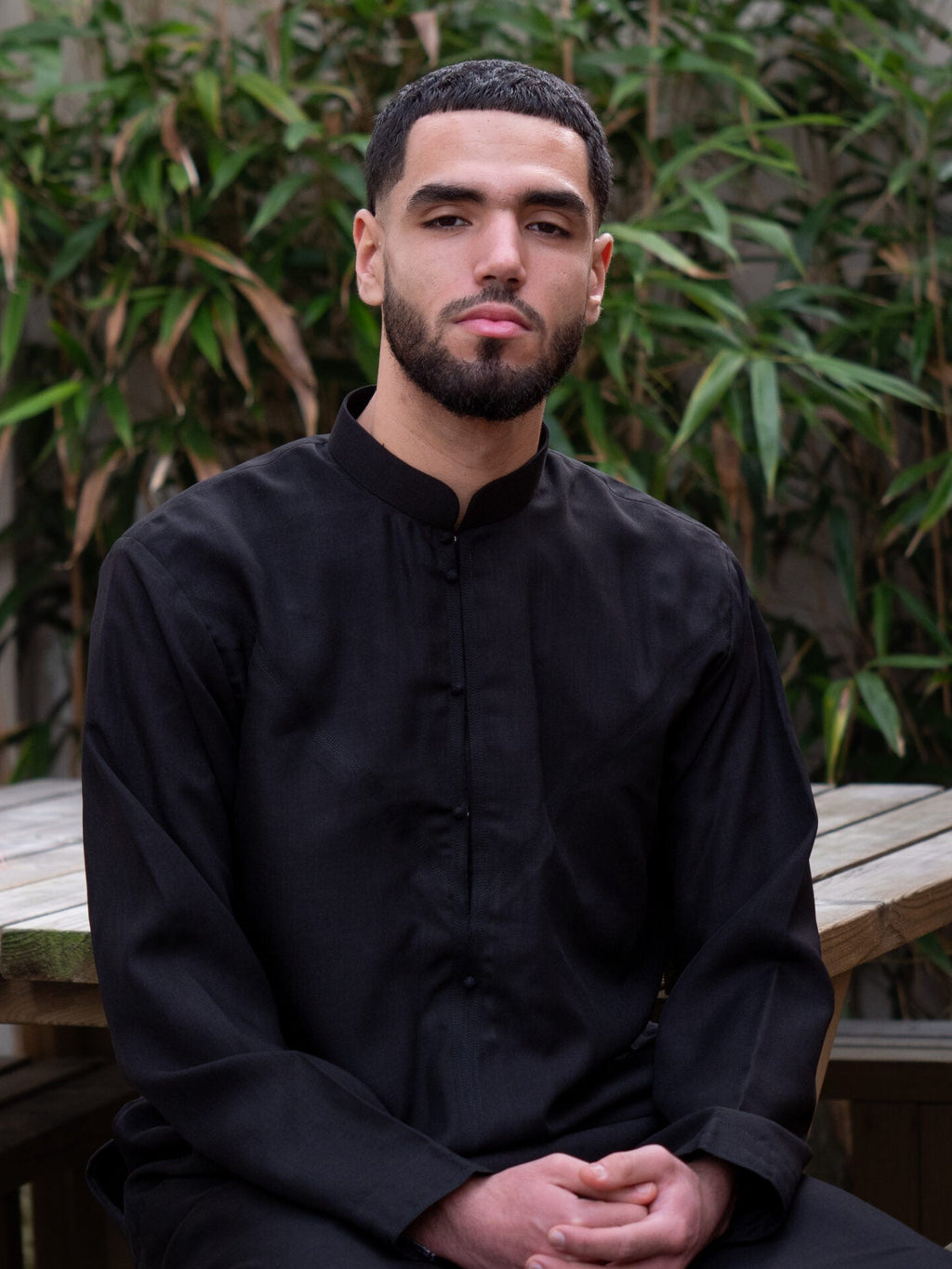 Black Bahraini Thobe, Collared Thobes