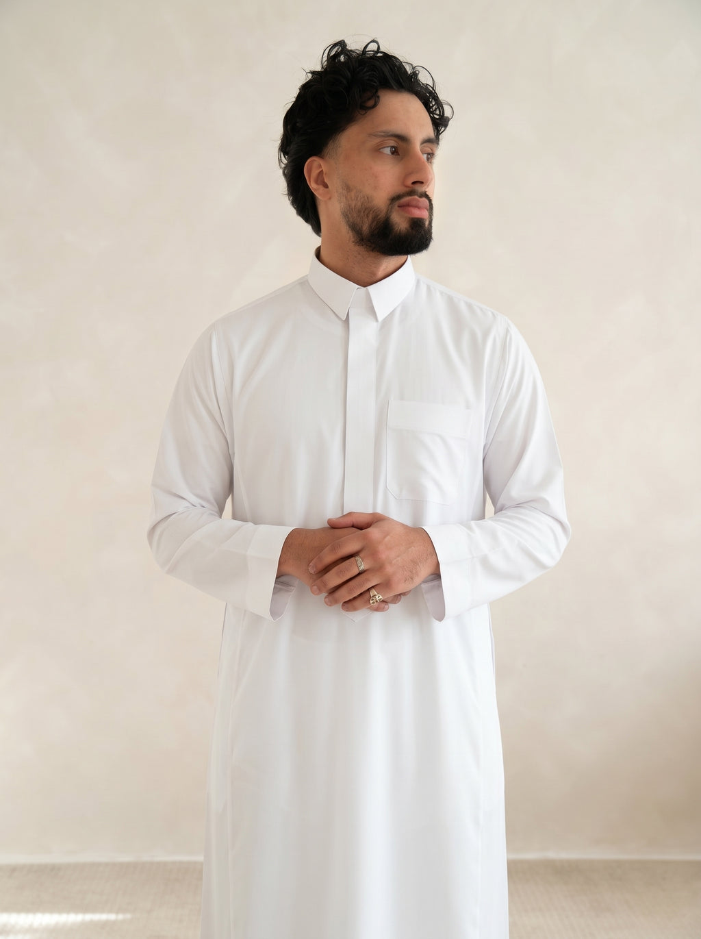 White Platinum Qatari Collared Thobe