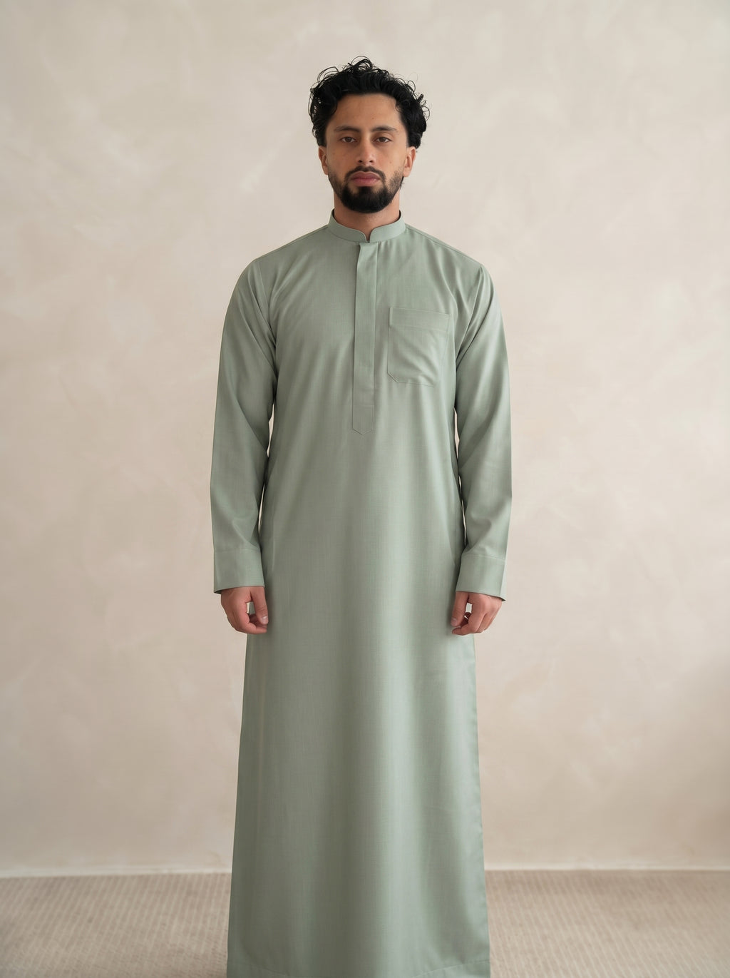 Matcha Platinum Kuwaiti Collared Thobe