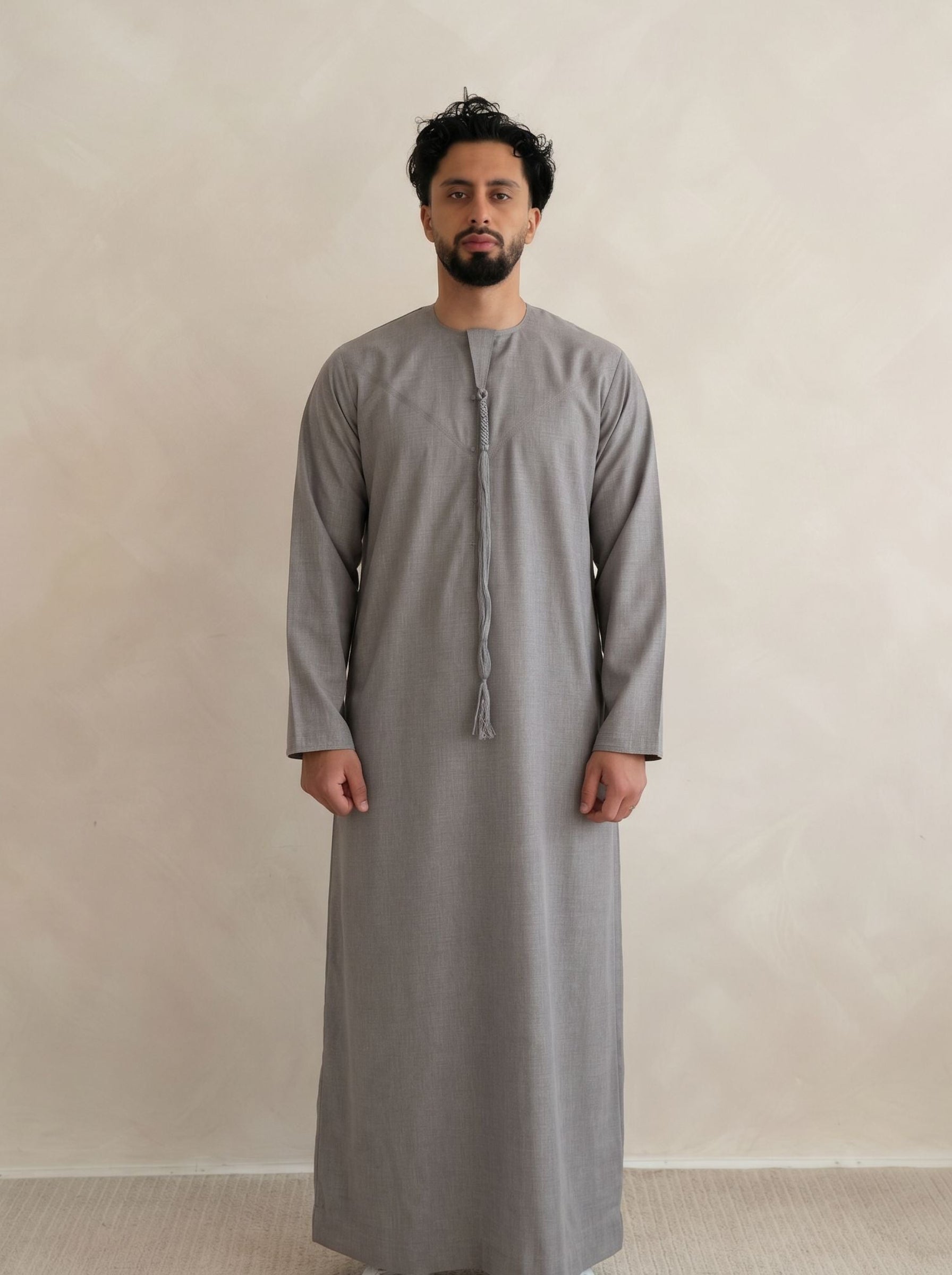 Tweed Grey Emirati Thobe 